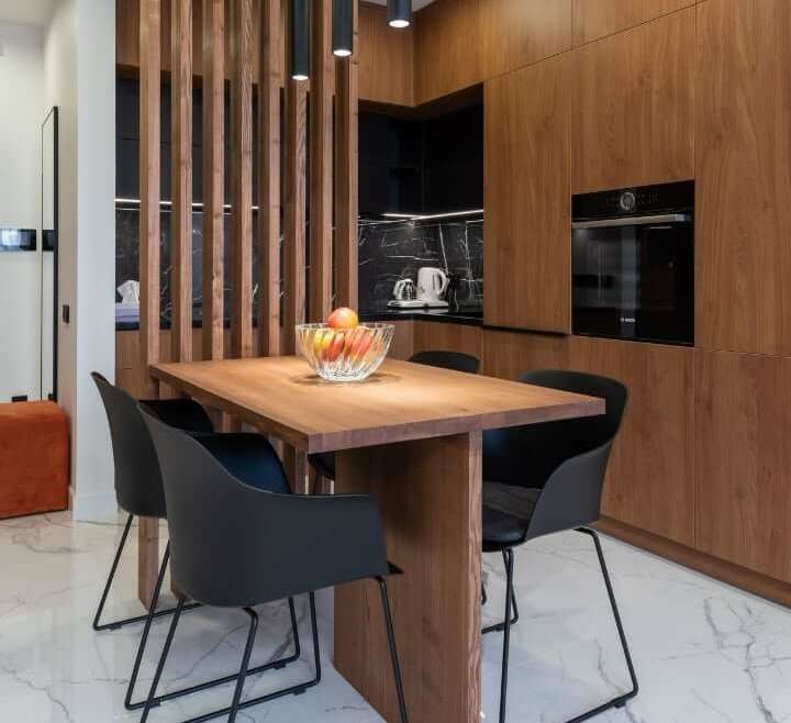 Comment choisir la table à manger parfaite pour votre intérieur ?